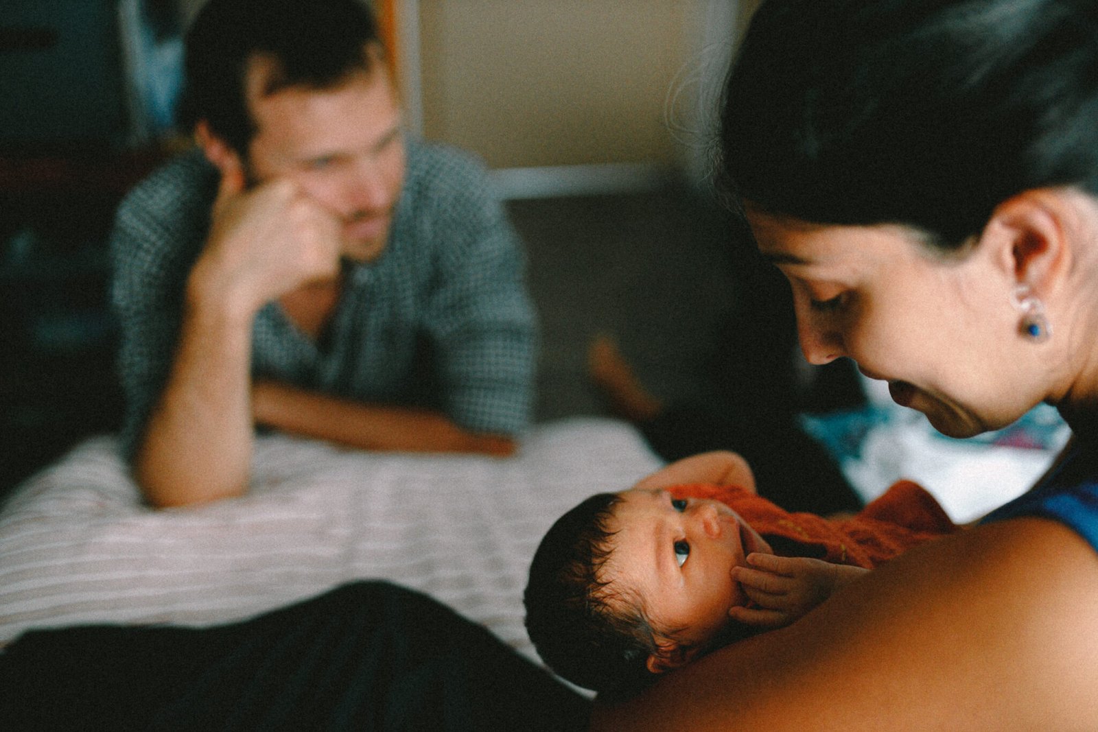 Photo nouveau né et parents – photoreportage en Corse